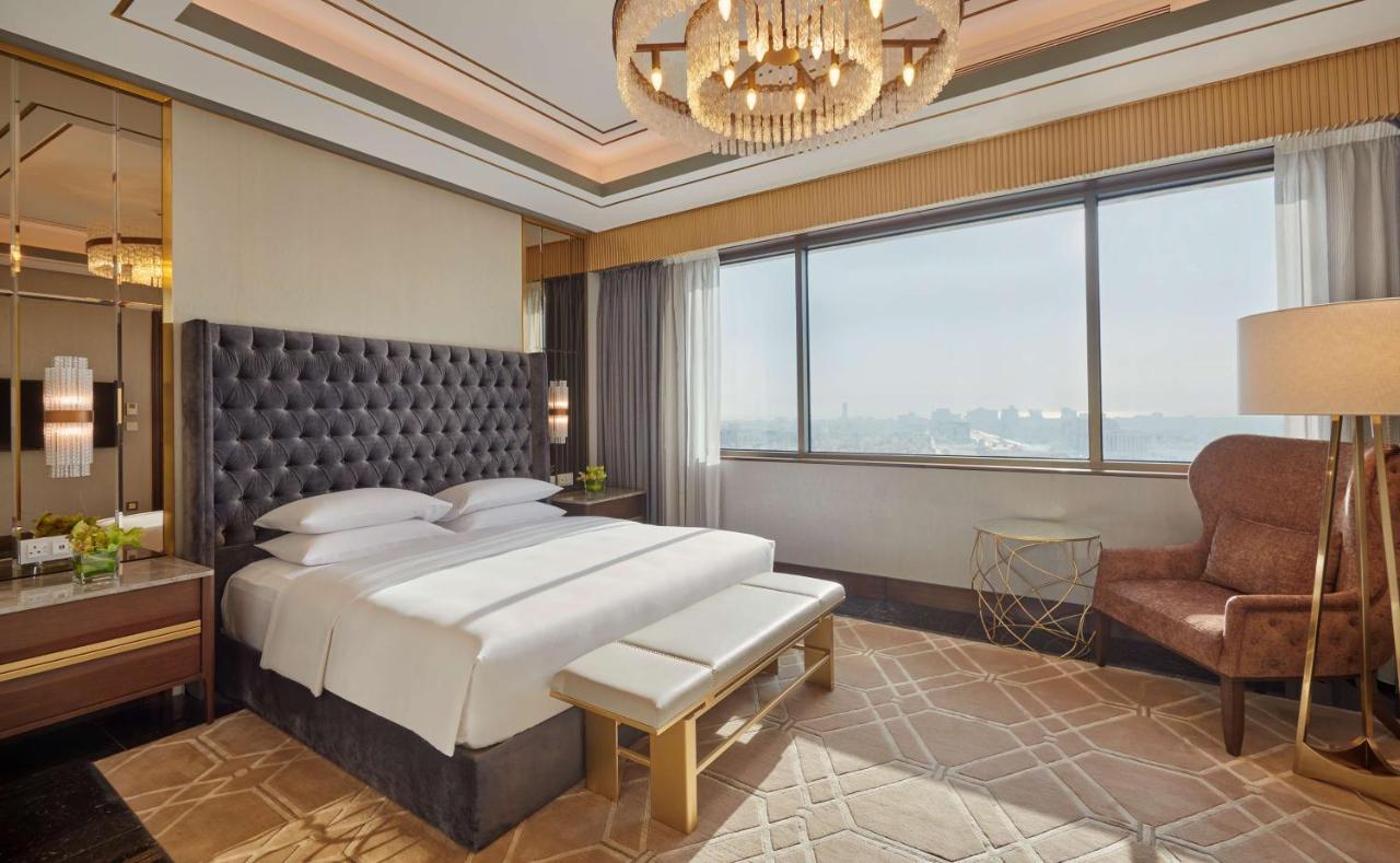 Grand Hyatt Al Khobar Hotel And Residences Luaran gambar A bedroom at the hotel